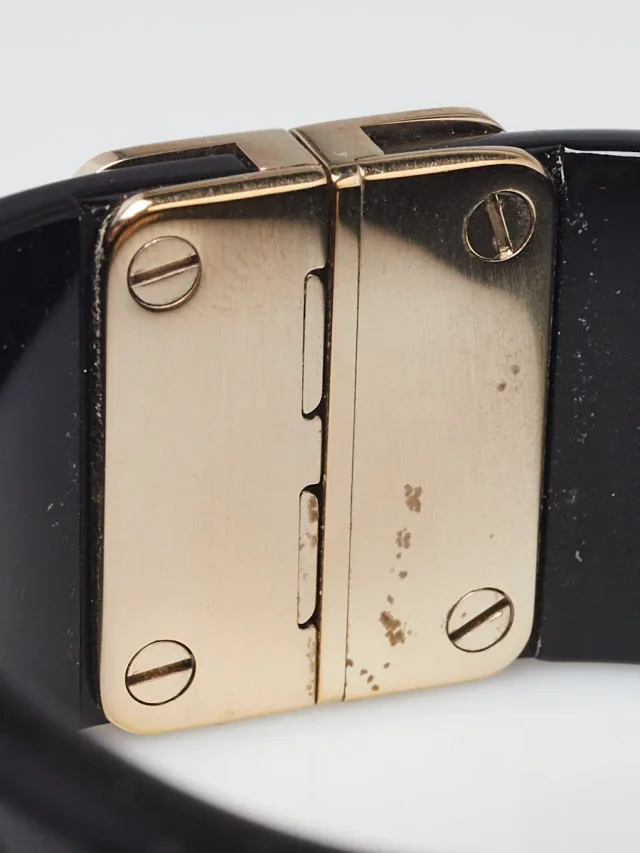 Chanel Black Resin and Faux Pearl Quilted CC Logo Bangle Bracelet in Black Resin from Yoogis, photo 5 of 6