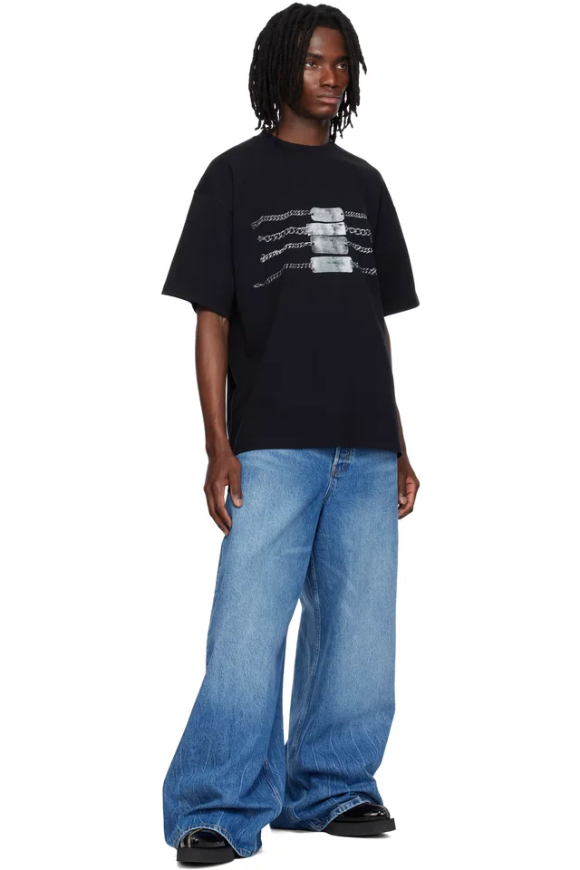Alexander Wang Black Oversized Graphic T-shirt, photo 4 of 4 from SSENSE