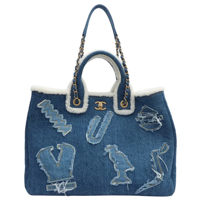 Chanel 2019 Production Denim Patchwork CC Turnlock 2-Way Tote Bag Blue in Blue Denim from VINTAGE QOO TOKYO