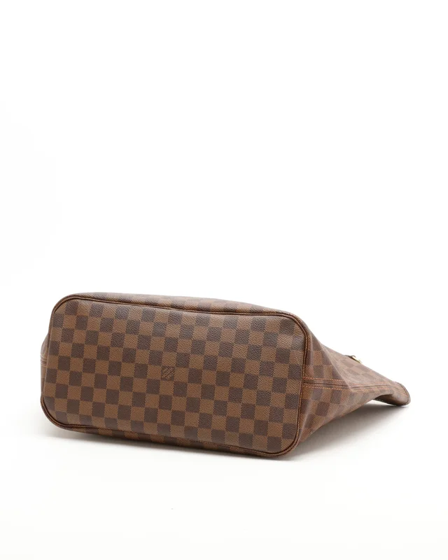 Louis Vuitton Damier Ebene Neverfull MM Tote Bag in Brown from A Retro Tale, photo 4 of 9