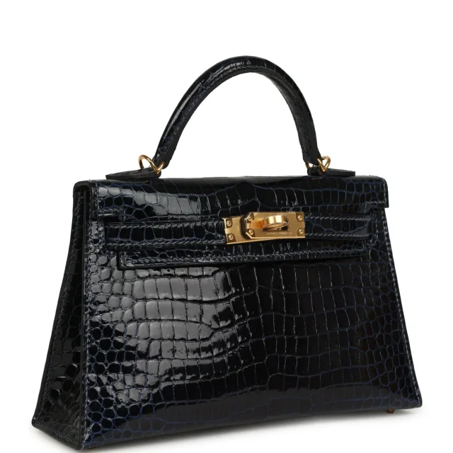 Hermès Kelly Sellier 20 Bleu Marine Shiny Porosus Crocodile Gold Hardware in Navy Crocodile from Madison Avenue Couture, photo 2 of 8