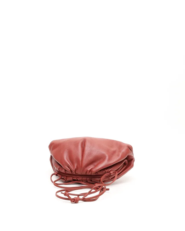 Bottega Veneta Mini The Pouch Bag in Leather from A Retro Tale, photo 5 of 8