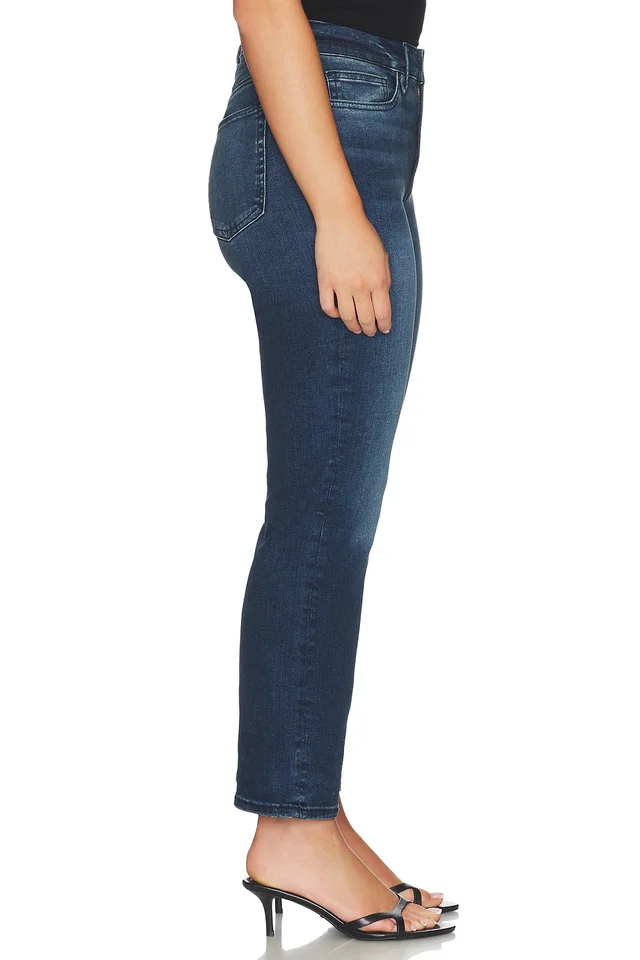 Good American Always Fits Good Legs Straight Jeans in Indigo446, photo 6 of 11 from REVOLVE (Canada)