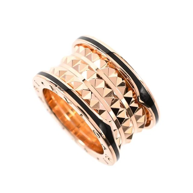 Bvlgari Ring Lock in Ceramic from The Reluxe