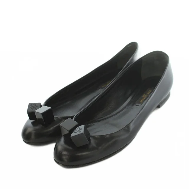 Louis Vuitton Pumps Low Heels Round Toe Leather Cube Motif Black 36 in Black Leather from The Reluxe