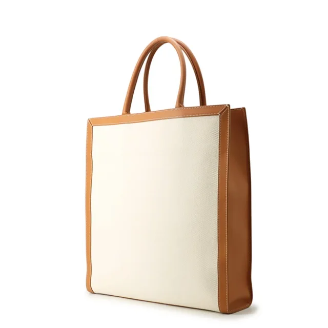 Celine Vertical hippopotamus Natural/Tan190402BNZ Canvas Leather Size Large in Beige Canvas from GALLERY RARE, photo 2 of 16