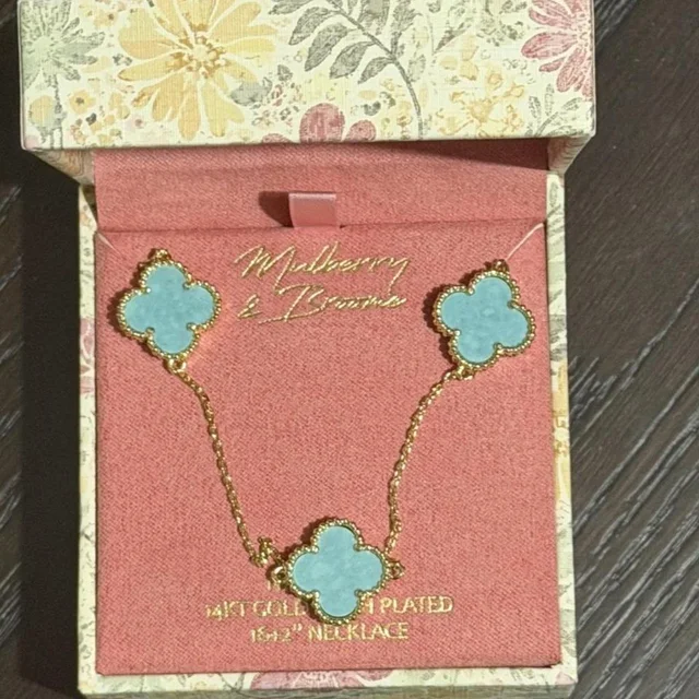 Mulberry Women's Necklace - Gold/Blue in blue|gold from Depop, photo 1 of 1