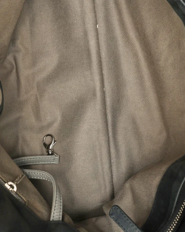 Chanel Outdoor Ligne Wild Stitch Tote Bag in Leather from A Retro Tale, photo 7 of 10