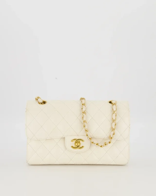 Chanel Vintage White Small Classic Double Flap Bag in White Caviar leather from Sellier, photo 2 of 20