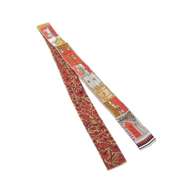 Louis Vuitton Bandeau BB Je de Scarf in Silk from The Reluxe