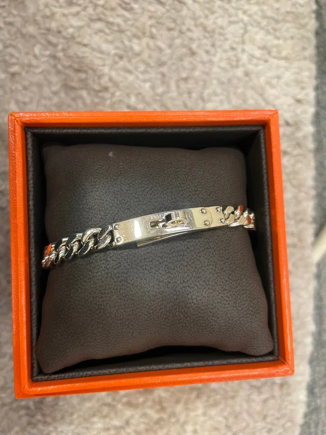 Hermès ACCESSORIES from Luxury Promise