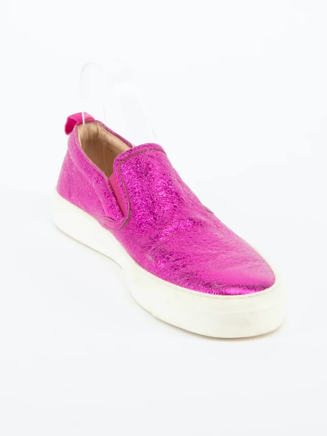 Gucci Metallic Pink Textured Flats from Csd