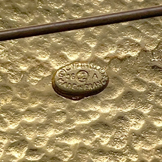 Chanel Gripoa CC LogoBrooch Gold/Red Metal color Stone in Red from GALLERY RARE, photo 11 of 11