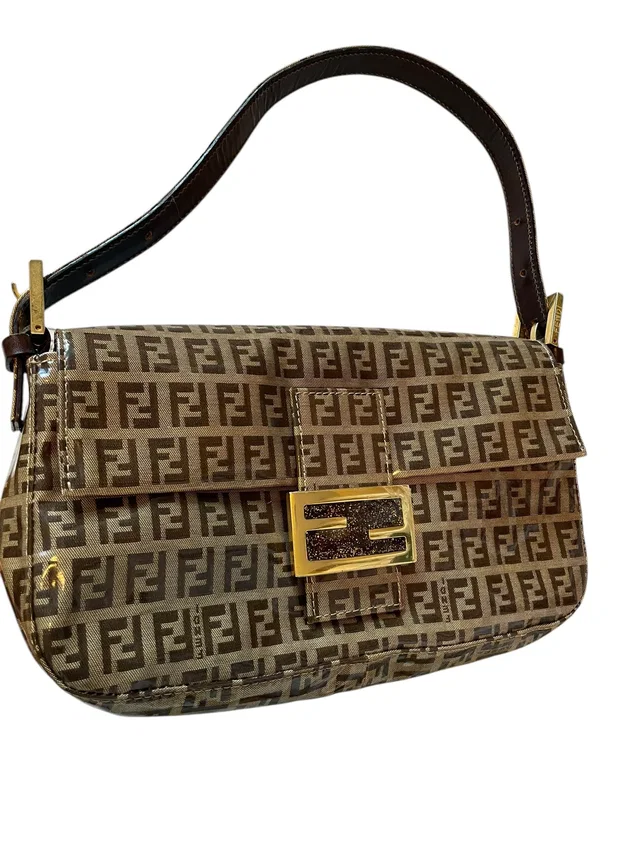 Fendi Zucchini Brown Patent VIntage Baguette in Brown Patent leather from Luxury Promise