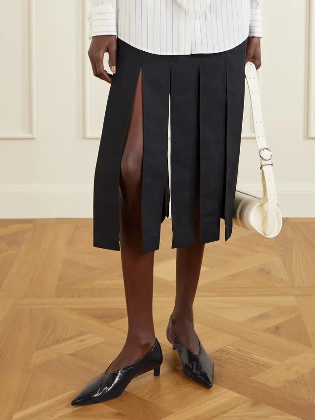 JIL SANDER Crinkled patent-leather pumps in Black, photo 2 of 2 from NET-A-PORTER (Canada)
