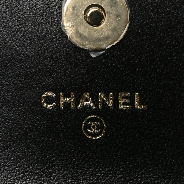 Chanel Quilted CC Hook Card Holder Black in Black Lambskin from FASHIONPHILE, photo 5 of 11