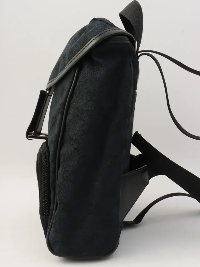 Gucci GG Canvas Backpack Black in Black Canvas from VINTAGE QOO TOKYO, photo 4 of 13