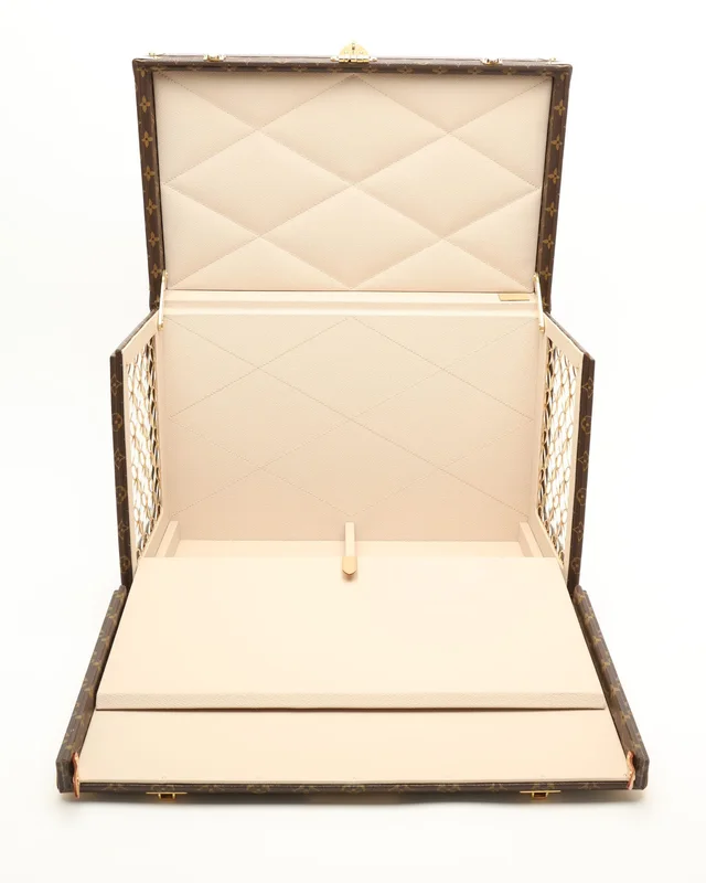 Louis Vuitton Monogram Malle Chien Dog Box from A Retro Tale, photo 10 of 13