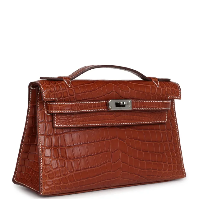Hermès Vintage Kelly Pochette Fauve Matte Niloticus Crocodile Ruthenium Hardware in Crocodile from Madison Avenue Couture, photo 2 of 8
