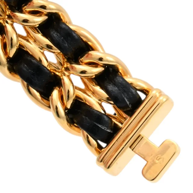 Chanel Première S H0001 Quartz Black/Gold in Black from VINTAGE QOO TOKYO, photo 8 of 9