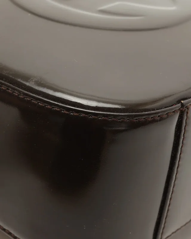 Gucci GG Patent Leather Bag in Patent leather from A Retro Tale, photo 6 of 10