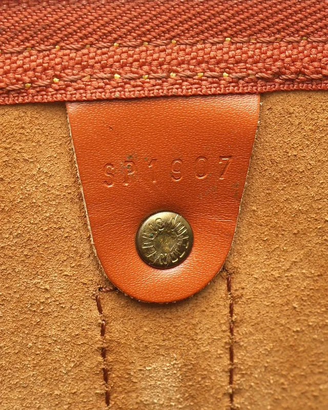 Louis Vuitton Epi Keepall 50 Weekend Bag in Suede from A Retro Tale, photo 9 of 10