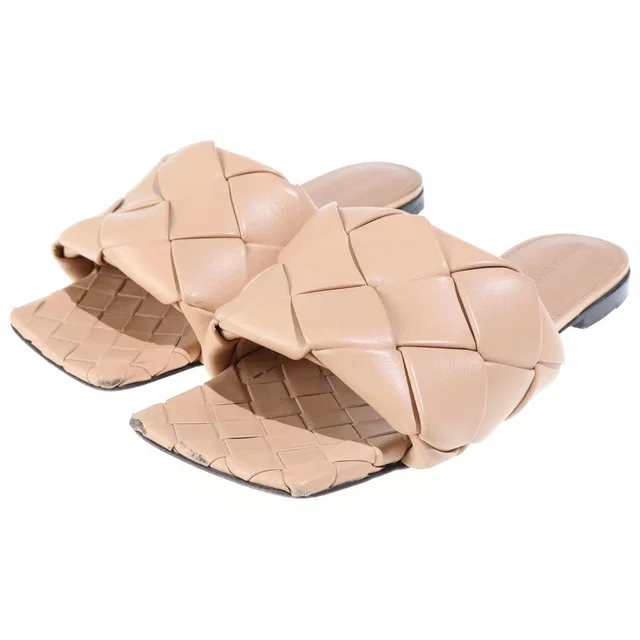Bottega Veneta Lido Flat Sandals Intrecciato Beige in Beige Woven leather from The Reluxe