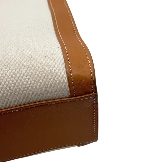 Celine Vertical hippopotamus Natural/Tan190402BNZ Canvas Leather Size Large in Beige Canvas from GALLERY RARE, photo 9 of 16