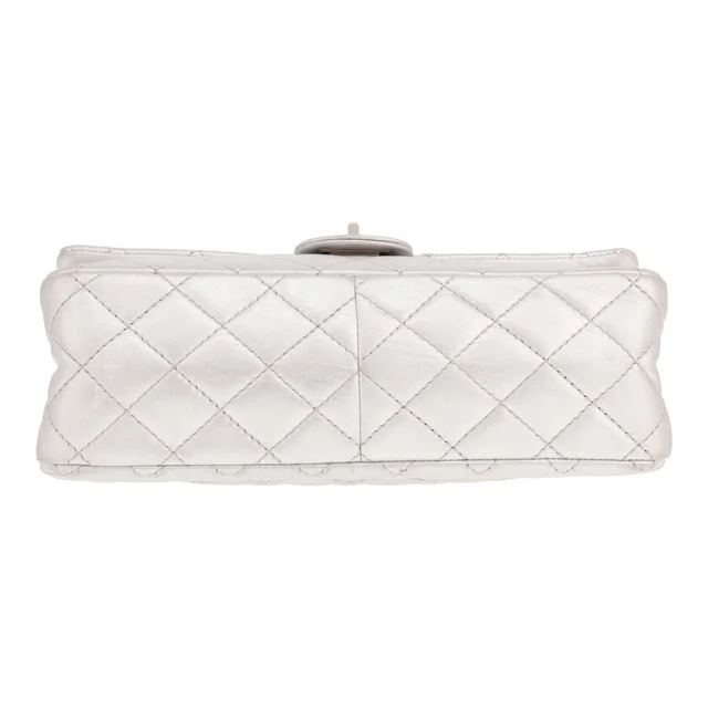 handbag Chanel 2.55 in Silver Leather from Collector Square, photo 2 of 4