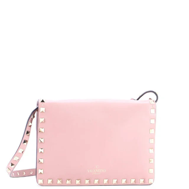 Valentino Garavani Rockstud Flip Lock Flap Bag Leather Small in pink Leather from Rebag, photo 3 of 7
