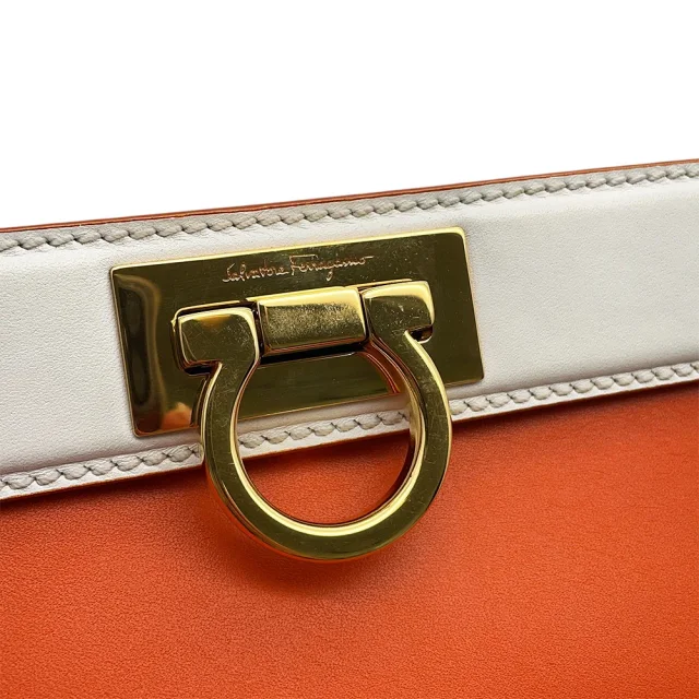 Ferragamo Sofia Gancini 2-way Bag Orange/Light Pink/WhiteFZ21 D570 Leather Size Small in Pink Leather from GALLERY RARE, photo 13 of 18