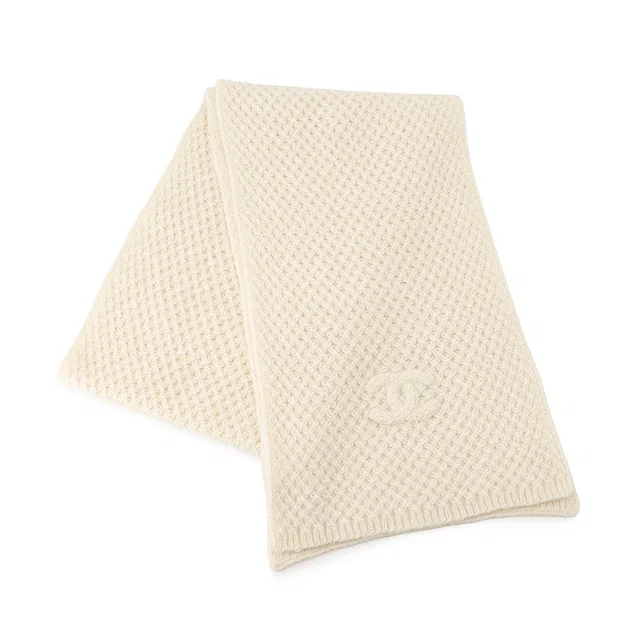 Chanel CC Logo Scarf WhiteAAB462 Cashmere80% Silk20% from GALLERY RARE