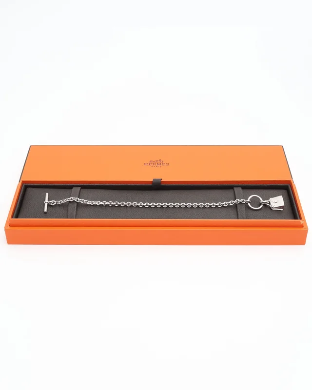 Hermès Amulettes Kelly Silver Bracelet in Silver from A Retro Tale, photo 2 of 2