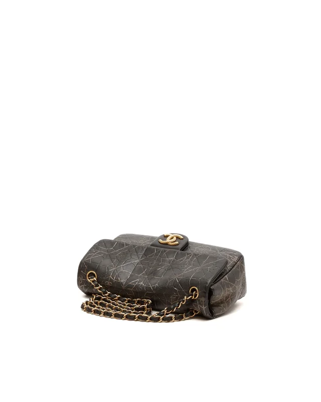Chanel Paris-Moscou Moujik Flap Bag in Leather from A Retro Tale, photo 4 of 10