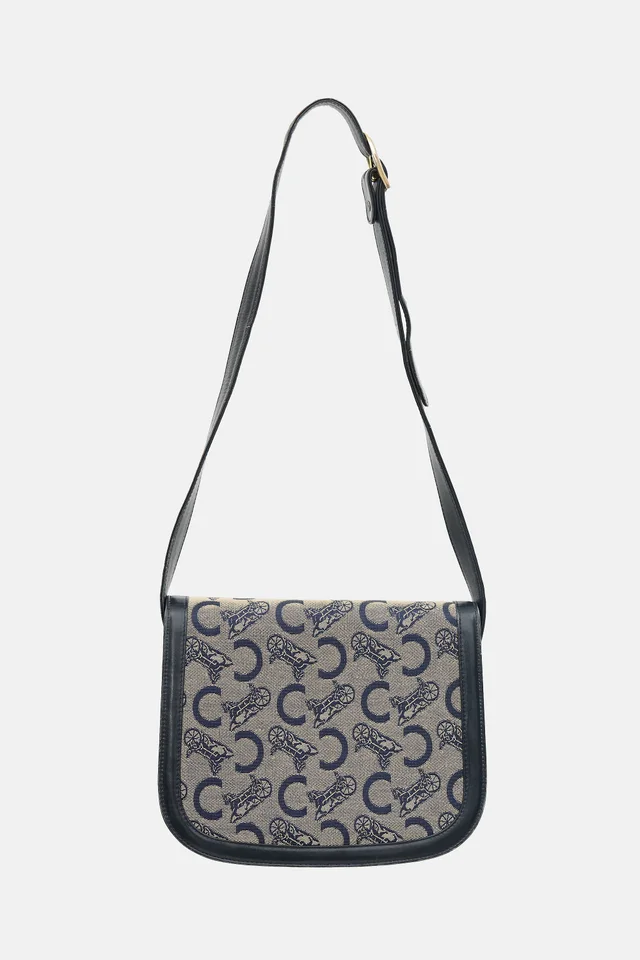 Celine 1970s C Sulky Carriage Bag in Canvas from VSP Consignment, photo 2 of 2