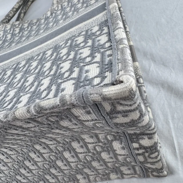 Dior Large Book Tote in embroidery canvas, oblique canvas from Reowned, photo 10 of 25