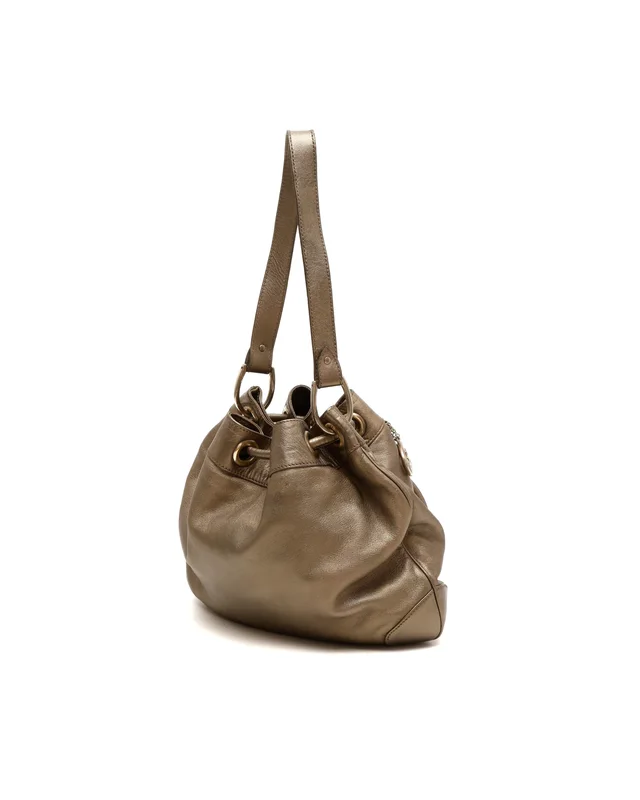 Gucci GG Drawstring Bucket Bag in Leather from A Retro Tale, photo 3 of 7