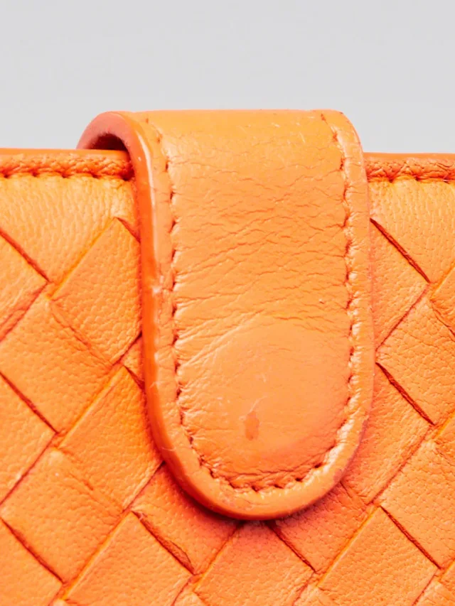 Bottega Veneta Orange Intrecciato Woven Nappa Leather Continental Wallet in Orange Nappa leather from Yoogis, photo 11 of 12