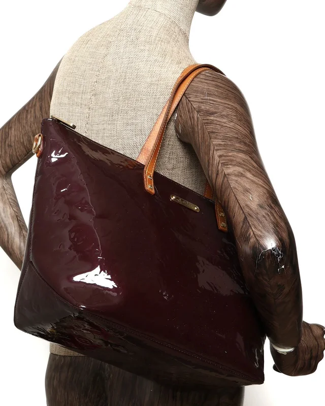 Louis Vuitton Vernis Zippy Coin Purse in Leather from A Retro Tale, photo 11 of 11