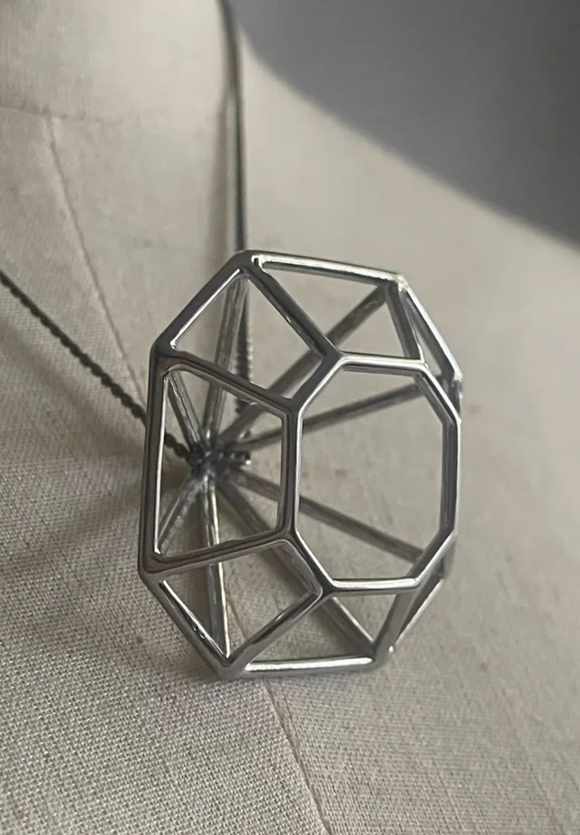 Maison Margiela ｜Diamond Hollow Necklace in Silver in silver|gray from Grailed