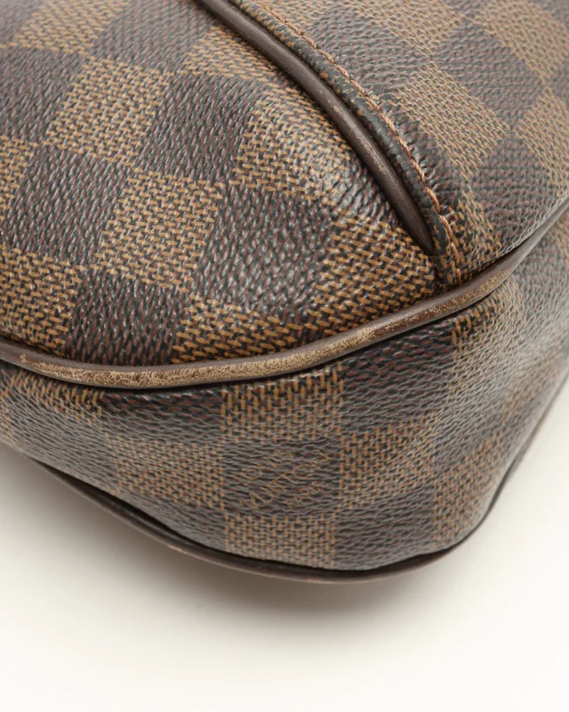 Louis Vuitton Damier Ebene Thames PM Shoulder Bag in Brown from A Retro Tale, photo 6 of 10