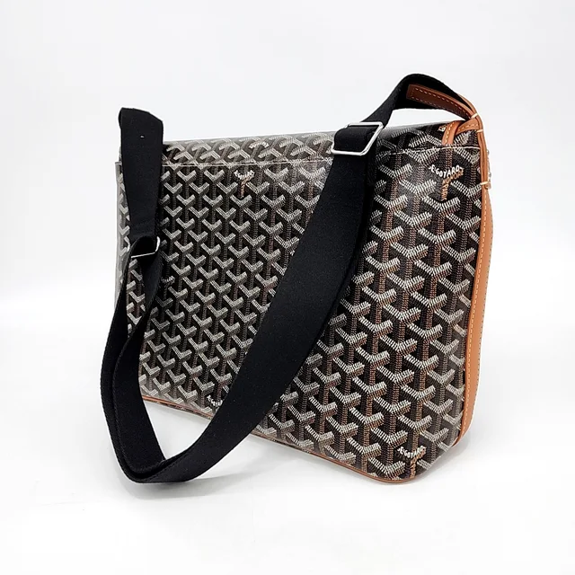 Goyard Capetien Messenger Bag MM from GUGUS, photo 2 of 6