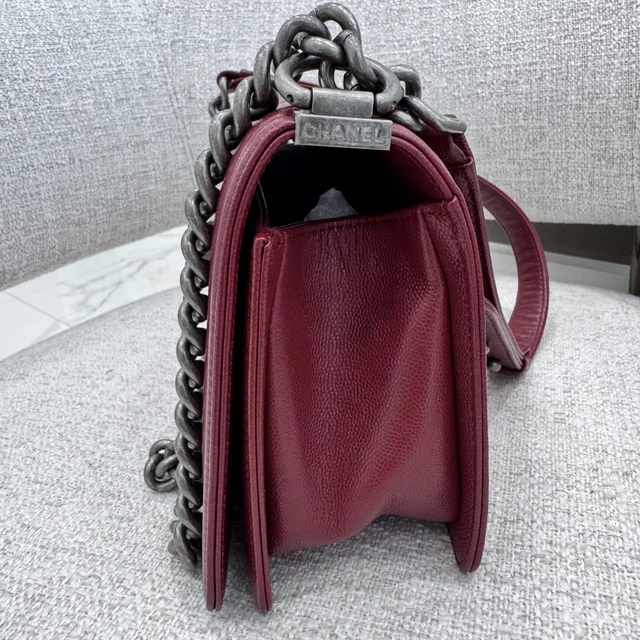 Chanel Medium Bordeaux Caviar Boy Bag in Burgundy Caviar, caviar leather, chevron leather, Metal from Reowned, photo 2 of 2