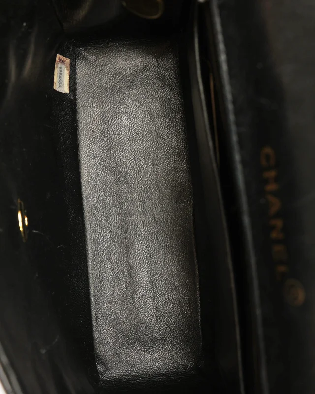 Chanel Patent Kelly Top Handle Bag in Patent leather from A Retro Tale, photo 8 of 11