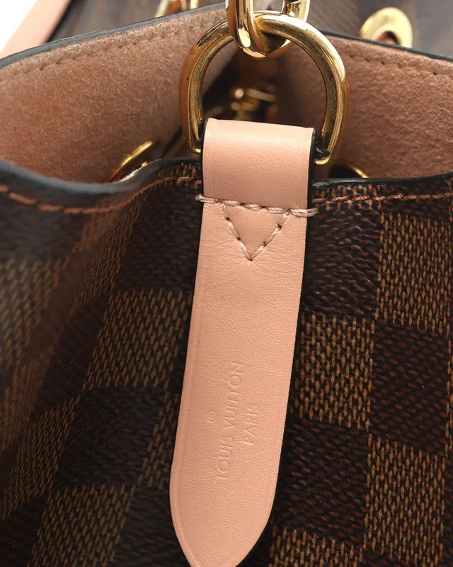 Louis Vuitton Damier Ebene NéoNoé MM Bag in Brown Canvas from A Retro Tale, photo 8 of 10
