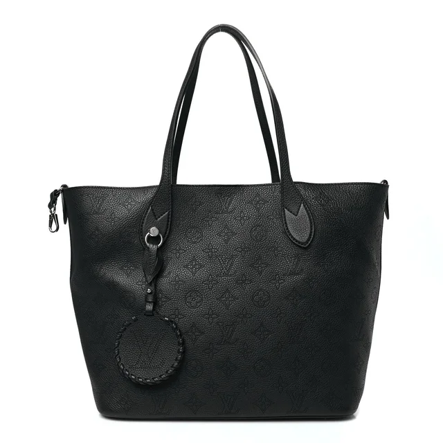Louis Vuitton Blossom MM Mahina Leather Bag - Black in Black Leather from H&T