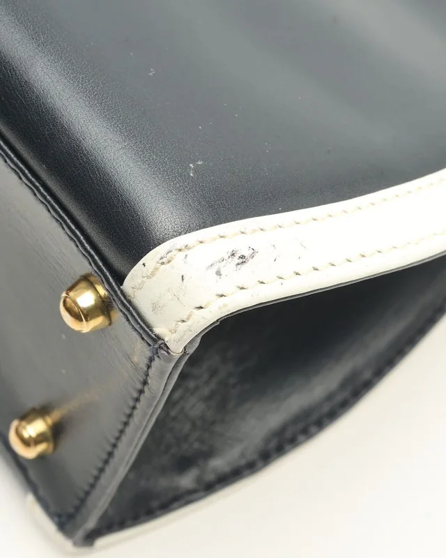 Gucci Bamboo 1947 Medium Top Handle Bag in Leather from A Retro Tale, photo 8 of 9