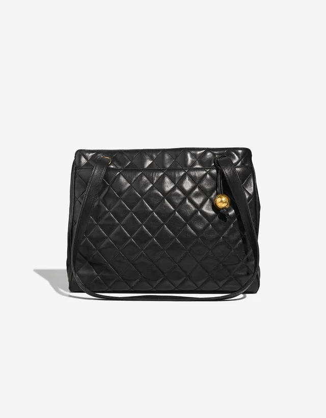 Chanel Shopping Tote Lamb Black in Black Lambskin from SACLÀB