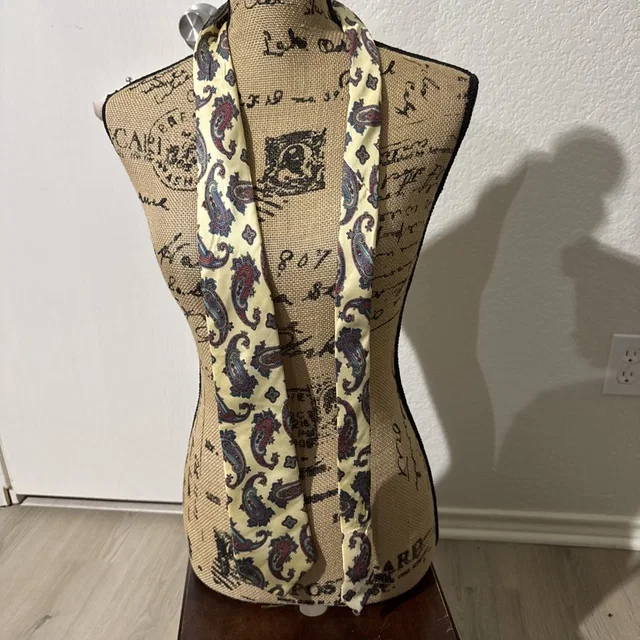 Lanvin Vintage 90's Men's 100% Silk Tie Paisley Pattern Yellow Euc Italy in yellow Silk from Poshmark, photo 1 of 1