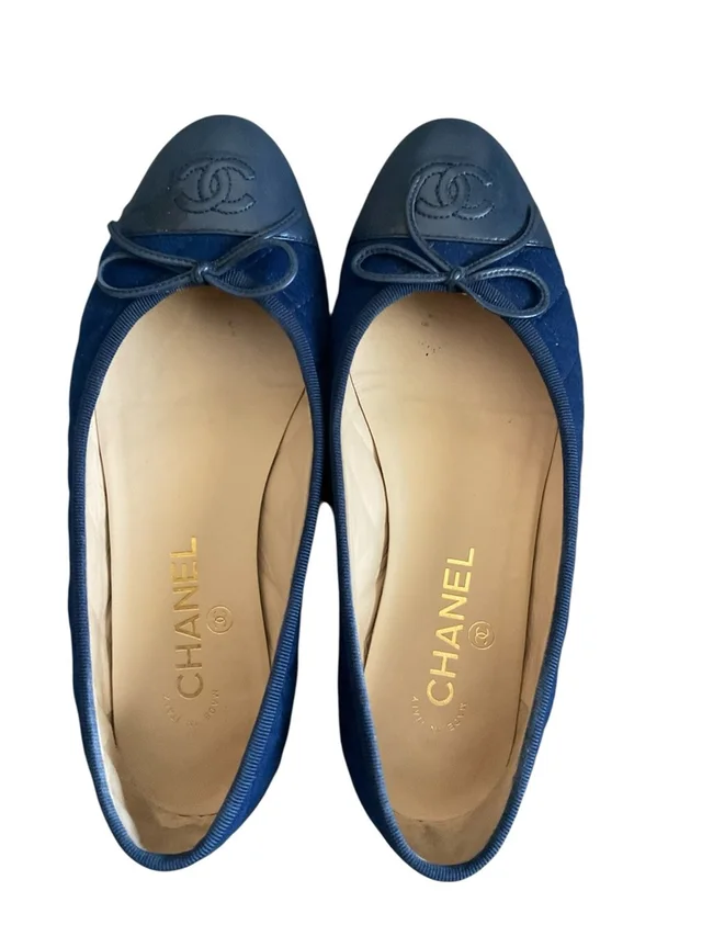 Chanel Navy Fabric Cap-Toe Leather Ballerina Flats With Bow in blue Leather from Poshmark